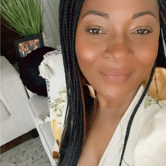 Meet your Posher, Laquise - Picture 7 of 12